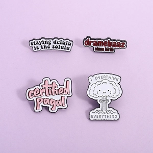 Creative Cartoon Emotion Anxiety Enamel Pin Personality Alloy Brooch staying delulu I OVERTHINK EVERYTHING Pin Badge