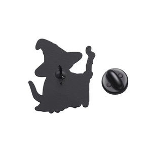 Detailed back view of wizard cat enamel pin with matte finish and black rubber clutch