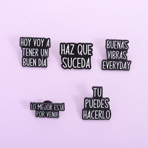 Spanish Motivational Quote Enamel Pin Brooch Alloy Black White Lacquer Lettering Badge Lapel Pin Jewelry Accessory For Backpack