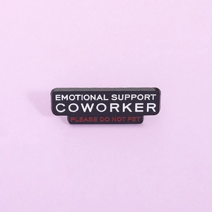 Emotional Support Coworker Please Do Not Pet Humorous Enamel Brooch Zinc Alloy Rectangular Lettering Lapel Badge For Office Wear