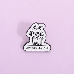 Broche en Émail Chèvre en Colère Humour GOAT TO BE KIDDING ME Calembour Alliage de Zinc Badge Sac à Dos Veste Décoration
