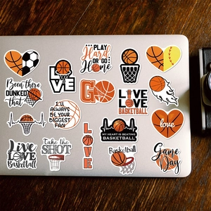 Adesivi creativi da basket su cover di laptop realizzati in PVC impermeabile