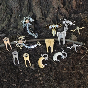 Creative anatomical body organ brooches featuring rhinestones and medical design