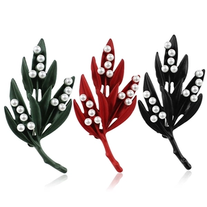 Lot de broches feuilles d'érable minimalistes avec perles en vert, rouge et noir