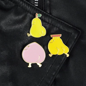 Ensemble de Broches en Émail de Fruits de Dessin Animé Créatif Pins Drôles de Pêche Poire Banane Athlète en Alliage pour Sac à Dos Vêtements Bijoux