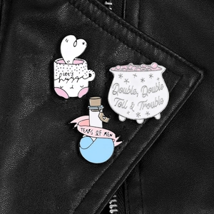 Creative Cartoon Enamel Brooches Alloy Lacquer Potion Bottle Coffee Cup Heart Lapel Pins For Women Fashion Jewelry Accessory Gift