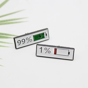 Creative Battery Level UI Icon Enamel Pin Alloy Brooch Funny 99 Percent 1 Percent Battery Drip Oil Badge Jewelry Gift