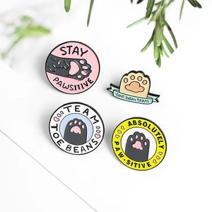 Épingles en Émail de Patte de Chat Mignonnes Stay Pawsitive Toe Bean Team Broche Badges Alliage Animal Revers pour Sacs Vêtements