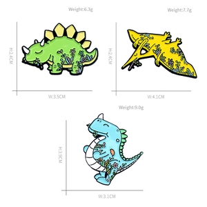 Trois épingles dinosaures créatives en émail avec motifs floraux et badges stégosaure