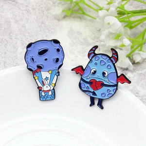 Kreativ Cartoon Hase Heißluftballon Blau Monster Emaille Pin Legierung Brosche Für Rucksack Kleidung Dekoration Unisex Schmuck