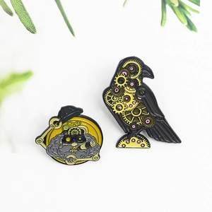 Steampunk Mechanical Bird Gear Brooch Vintage Alloy Enamel Robot Pins Creative Fashion Lapel Pin For Men Women Jewelry