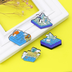 Set di spille smaltate con orso polare, pinguino, onde dell'oceano e paesaggi di spiaggia