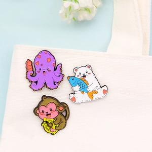 Kreatives Emaille-Anstecknadel-Set mit Affe, Banane und Oktopus für Rucksäcke