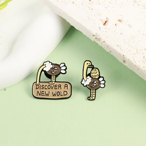 Lot de pins émaillés autruche avec slogans Discover a New World et Newly Born