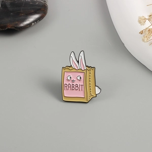 Cute Cartoon Rabbit In Shopping Bag Alloy Brooch Enamel Lacquered Pin Animal Badge For Women Men Denim Jacket Backpack Accessory