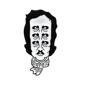 Broche en émail Edgar Allan Poe avec visage surréaliste à six yeux en noir et blanc
