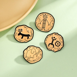 Vintage Irregular Round Zinc Alloy Enamel Brooch Pins Cave Painting Style Mammoth Deer Totem Badge For Clothing Jewelry Accessories