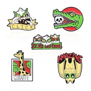 Set of 5 artistic animal enamel pins including giraffe and owl for stylish fashion outfits