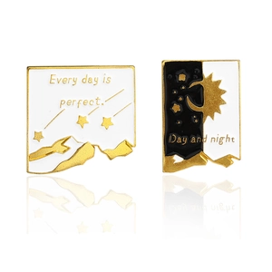 Lot de broches en émail minimalistes avec montagne et slogan Every Day Is Perfect
