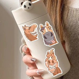 Bouteille isotherme crème avec couvercle panda 3D et autocollants de chevaux