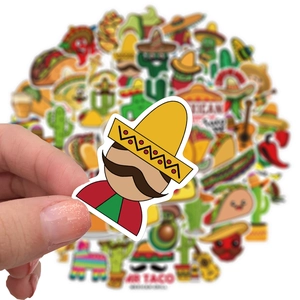 Gros plan d'autocollants mexicains imperméables avec motifs tacos, sombreros et cactus