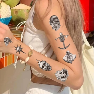 Schwarz-weiße Totenkopf-Tattoo-Aufkleber für Festivals und Partys für Kinder und Erwachsene