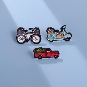 Broche en Émail Fleur Dessin Animé Véhicule Tournesol Tulipe Alliage Broche Femmes Sac à Dos Vêtements Veste Badge Décoratif Cadeau