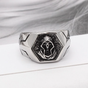 Gothic skull wizard ring in retro stainless steel with a hexagon shield punk design