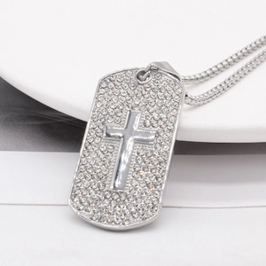 Collier hip hop avec plaque d'identité argentée, pendentif croix et chaîne box