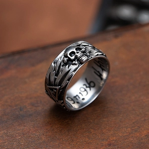 Retro punk skull cross ring in stainless steel with vintage engraved date for men
