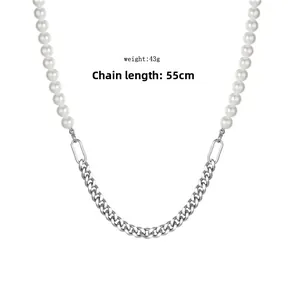 Détail du collier à perles et chaîne cubaine argentée, longueur 55cm, poids 43g