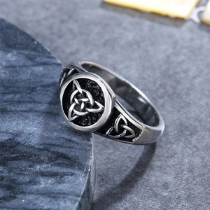 Vintage Viking Triquetra ring for men in antique silver stainless steel with Celtic knots