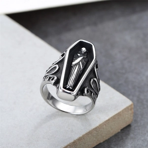 Gothic Sarg-Ring aus Edelstahl im Vintage-Stil mit detaillierter Skelett-Prägung für Herren