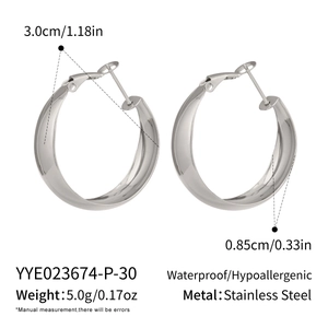Detailed dimensions of 3.0cm polished waterproof stainless steel hoop earrings