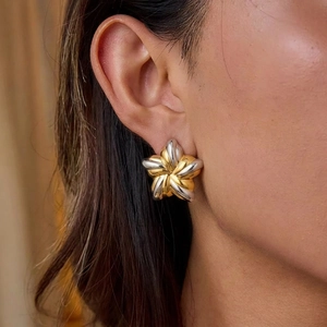 Stainless Steel Star Stud Earrings Textured 18K Gold Plated Two-Tone Waterproof Hypoallergenic Retro Jewelry For Women