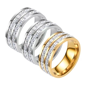 Elegantes Set aus Edelstahl-Eternity-Ringen mit einer zweireihigen Zirkonia-Einlage