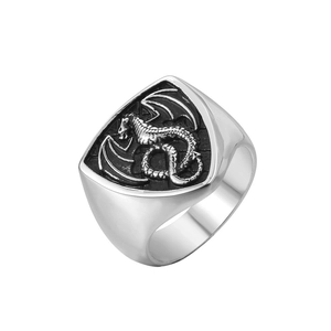 Vintage Men Titanium Steel Dragon Shield Signet Ring Gothic Punk Dragon Wing Two-Tone Gold Silver Stainless Steel Jewelry