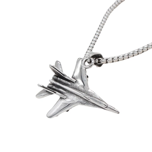 Collier avec pendentif avion de chasse rétro en acier inoxydable pour homme et chaîne