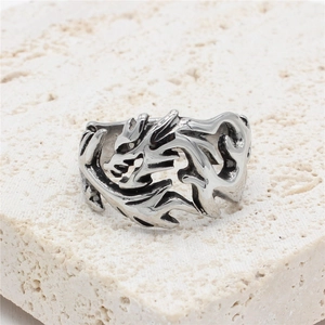 Vintage Chinese Dragon Ring For Men Titanium Steel Hollow Carved Dragon Head Retro Punk Gothic Statement Ring Jewelry Gift