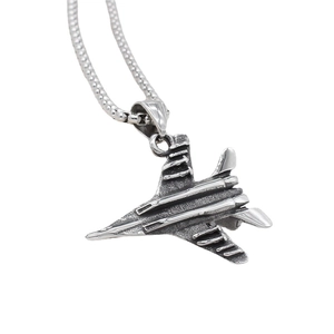 Collier avec pendentif avion de chasse en acier inoxydable vintage pour hommes, argent