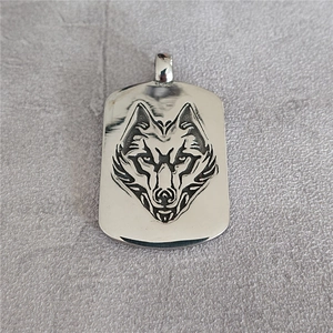 Polierter Wolfskopf-Totem rechteckiger Dog Tag Anhänger für Herren aus Edelstahl