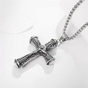 Vintage Hip-Hop Kreuzanhänger Halskette aus Edelstahl mit geschnitzter Jesusfigur