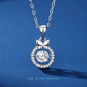 S925 Sterling Silber Halskette mit Schleife und glitzerndem tanzendem Herz Anhänger