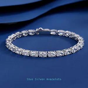 Bracelet tennis classique en argent 925 avec zircons ovales sertis à griffes élégantes