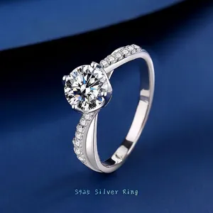 Bague en Argent Sterling 925 Moissanite Brillante Ronde Zirconia Bijoux de Mariage Élégant Anneau Torsadé Ajustable Cadeau Femmes