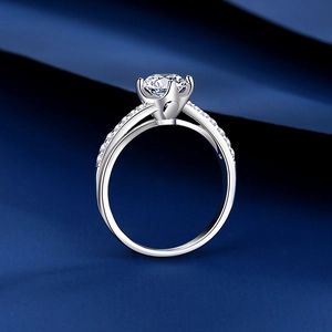 Bague classique en argent S925 avec moissanite et double rangée de pierres fines