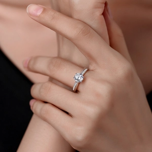 Classic six-prong S925 sterling silver moissanite crown engagement ring on finger
