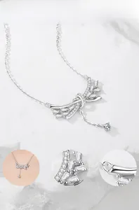 Détails du collier nœud en argent sterling S925 avec zircons cubiques et polissage miroir