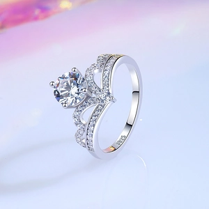 Elegant 925 sterling silver crown ring featuring 1ct round moissanite and pave setting