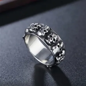 Bague gothique punk à tête de mort pour homme en acier inoxydable argenté